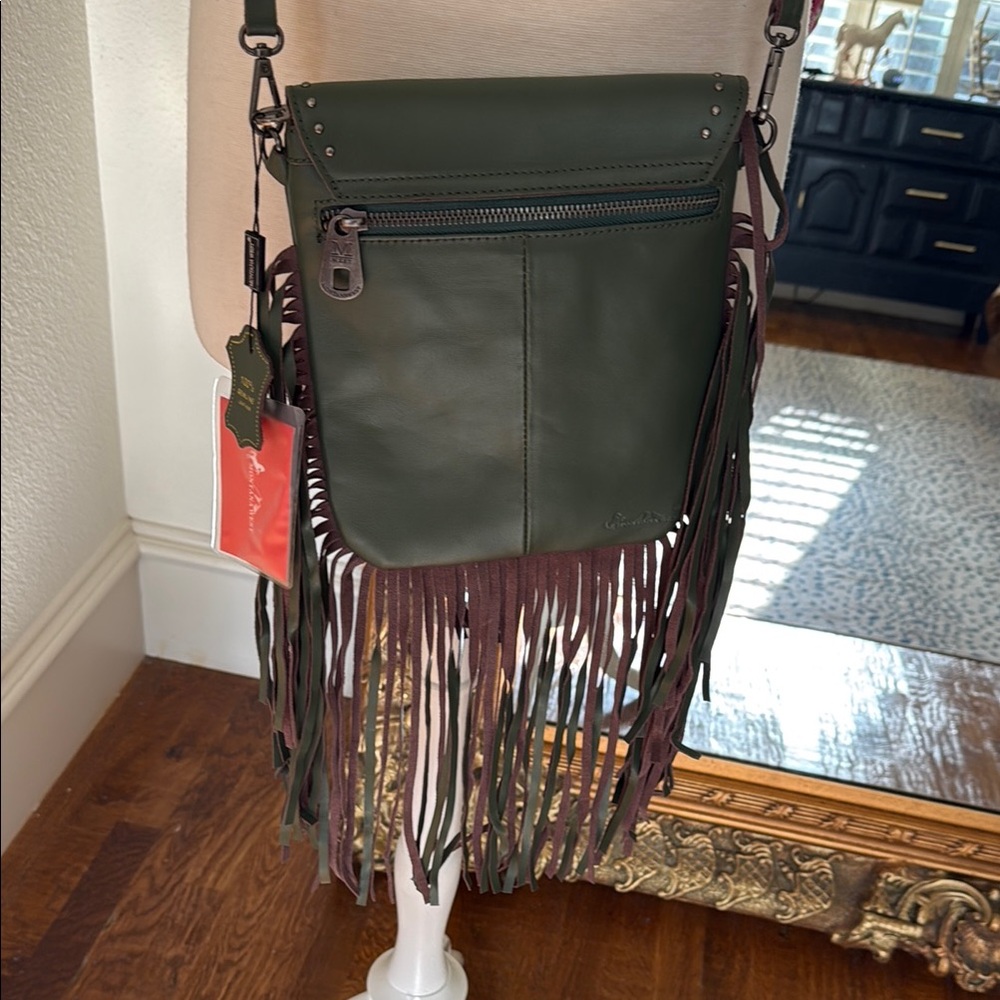 Montana West 💯 Leather Green Fringe Crossbody Bag NWT - Picture 6 of 7